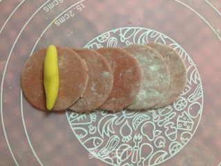 “中国红”蒸面包的做法步骤：13