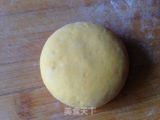 小黄人莲蓉包的做法步骤：14