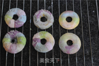 蔬菜汁彩虹甜甜圈的做法步骤：23