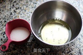 小鸟立体造型蛋糕的做法步骤：1