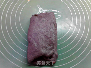葡萄干全麦黑米面包的做法步骤：10