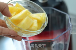 菠萝西瓜汁的做法步骤：3