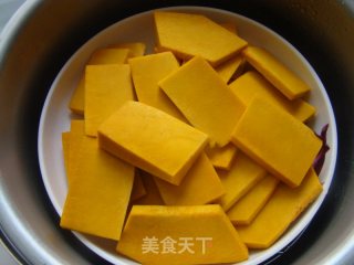 小蜜蜂馒头的做法步骤：1