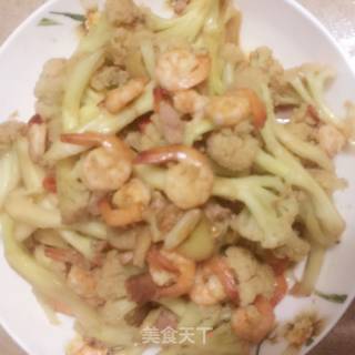 花菜虾仁的做法步骤：6
