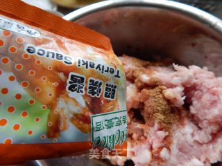 生菜双层猪肉汉堡的做法步骤：4