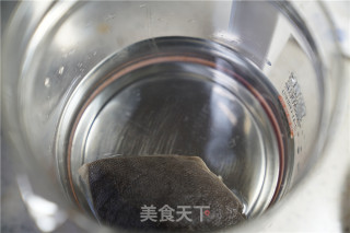 冰拿铁的做法步骤：2