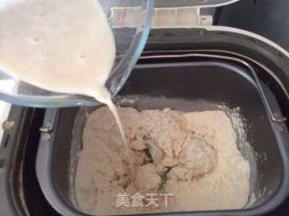 白吐司的做法步骤：2