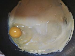 家庭版煎饼果子的做法步骤：3