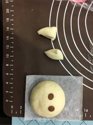 萌萌哒布朗可妮莎莉馒头人豆沙包的做法步骤：9