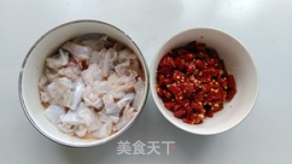 辣子牛蛙的做法步骤：2