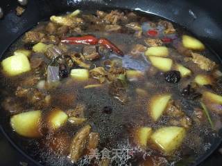 牛腩炖土豆的做法步骤：15