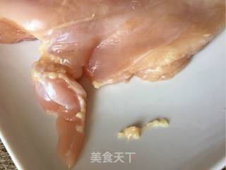 香烤鸡胸肉的做法步骤：1