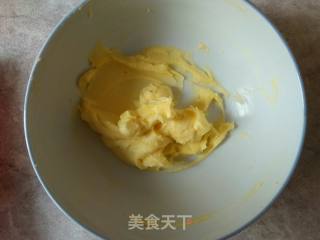 抹茶兔兔曲奇的做法步骤：2