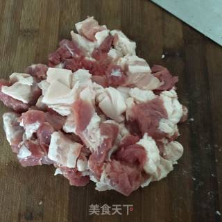 家常丸子蔬菜粉条汤，老少皆宜！的做法步骤：1