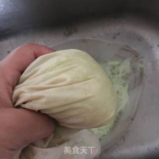 家常丸子蔬菜粉条汤，老少皆宜！的做法步骤：4
