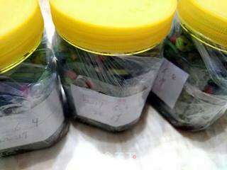 韭菜花腌制新方法的做法步骤：8