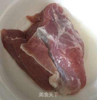 海马花胶炖乌鸡的做法步骤：4