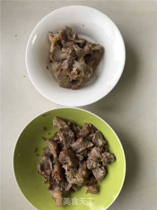 凉拌拆骨肉的做法步骤：2