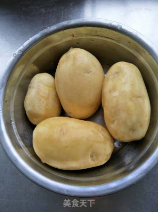 香煎土豆丝饼的做法步骤：1
