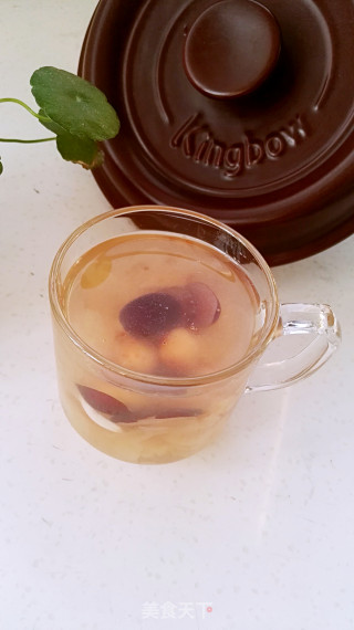 桃胶养颜粥的做法步骤：6