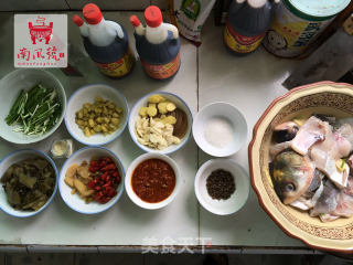 地道川味酸菜鱼的做法步骤：1