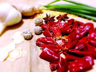 麻辣牛肉干的做法步骤：1