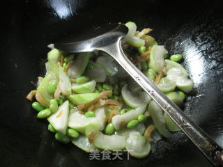 榨菜丝毛豆炒夜开花的做法步骤：6