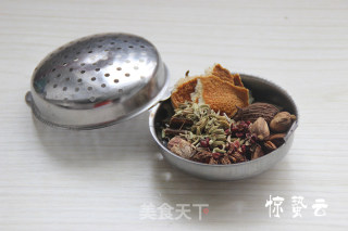 一碟酱卤牛肉的做法步骤：4