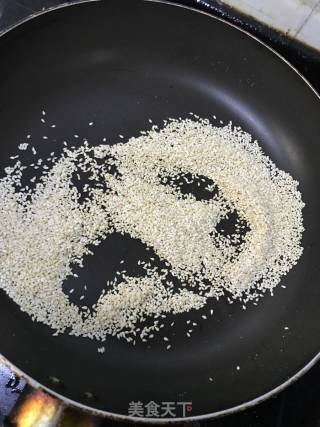 花卷馒头的做法步骤：2