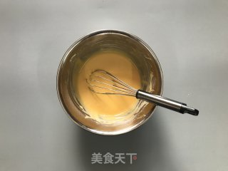 酸奶芝麻戚风的做法步骤：5
