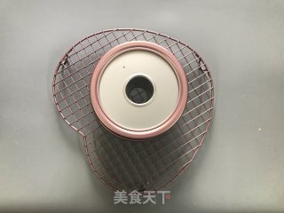 酸奶芝麻戚风的做法步骤：12