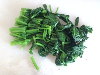 美目菠菜粥的做法步骤：3