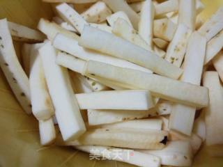 洋葱肉片烧茄子的做法步骤：2
