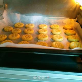 牛奶小饼干的做法步骤：9