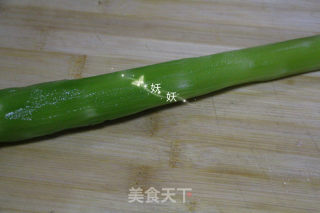 凉拌莴笋的做法步骤：2