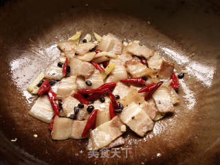 农家小炒肉的做法步骤：5
