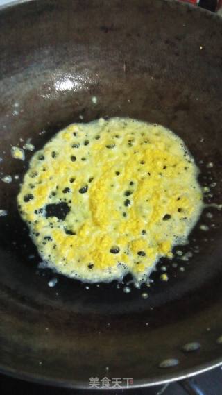 金沙海贝烩豆腐的做法步骤：6