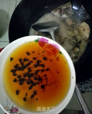 【豆豉焖钳鱼】家常菜的做法步骤：4