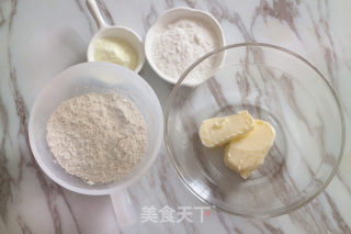奶油酥皮泡芙的做法步骤：1