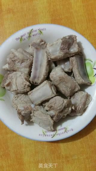 健康家庭红烧排骨的做法步骤：2