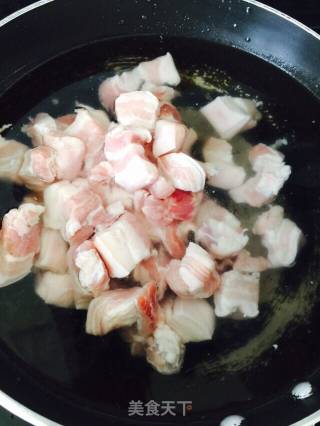 红烧肉的做法步骤：2