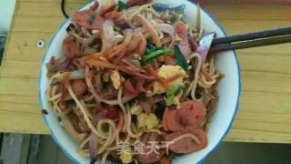 麻辣炒面的做法步骤：3