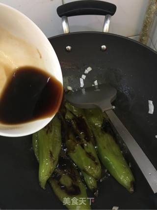虎皮尖椒的做法步骤：5