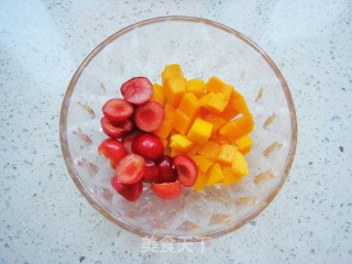 双层芒果果冻的做法步骤：1