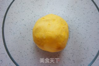 香酥甜糯南瓜饼的做法步骤：5