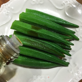 白灼秋葵的做法步骤：5