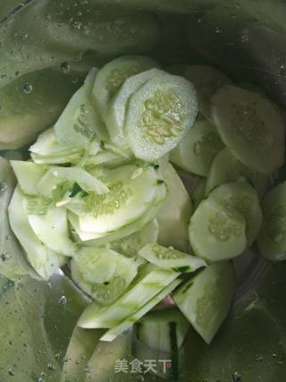 黄瓜肉片儿汤的做法步骤：3