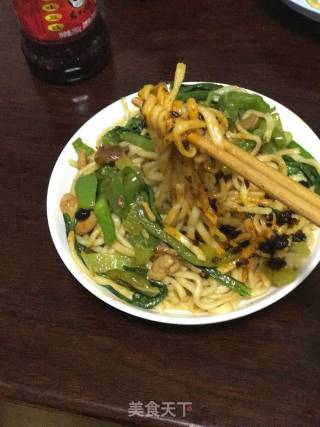 青椒肉丝炒面的做法步骤：2