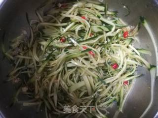 爽口黄瓜丝的做法步骤：6
