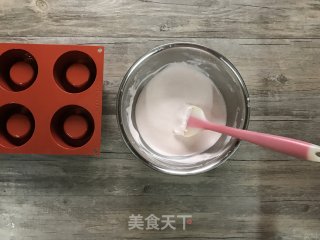 樱花草莓慕斯的做法步骤：19